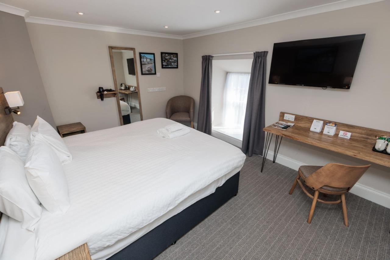 Dovey Inn Aberdyfi Esterno foto