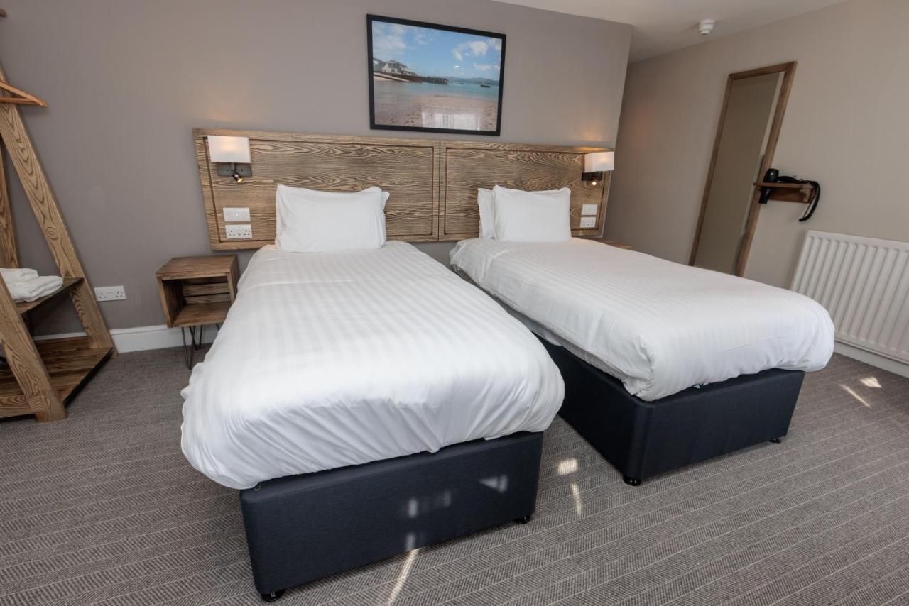 Dovey Inn Aberdyfi Esterno foto